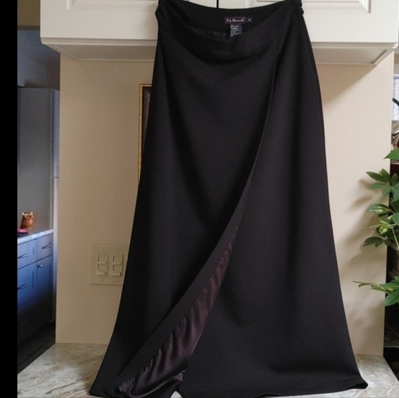 F. by Façonnable Dresses & Skirts - F. by Façonnable Black Semi-Wrap Gabardine Long Skirt Size L